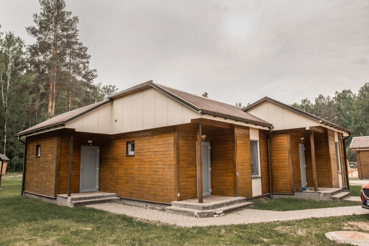Camping & Camper Place Pasvalys Exteriör bild