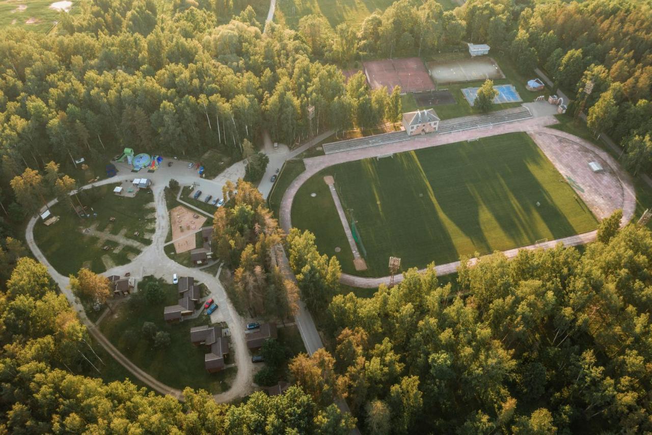 Camping & Camper Place Pasvalys Exteriör bild