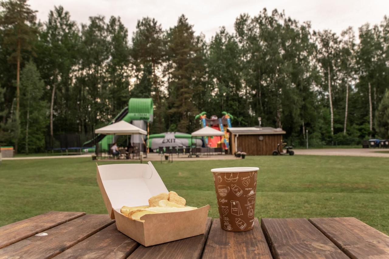 Camping & Camper Place Pasvalys Exteriör bild