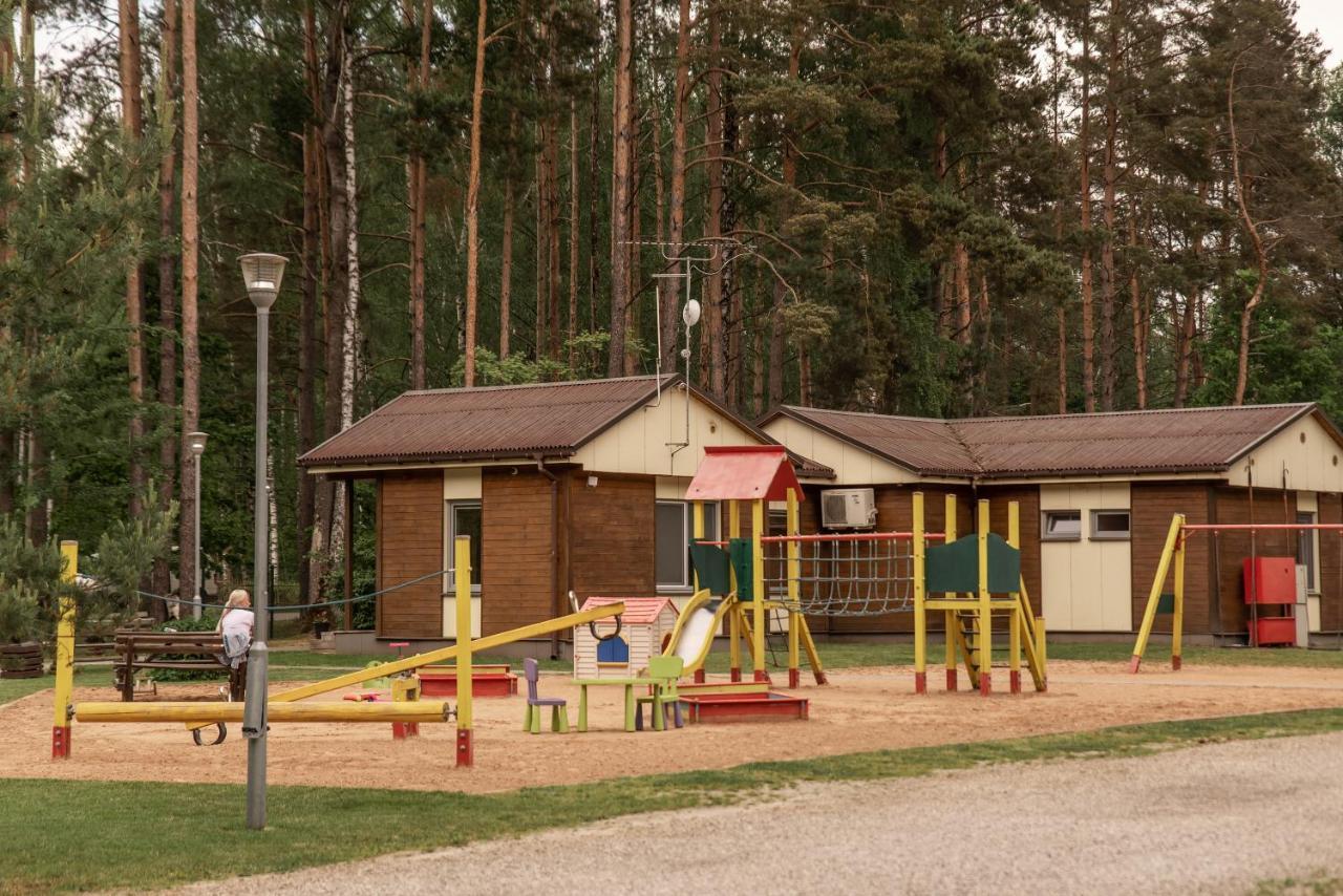 Camping & Camper Place Pasvalys Exteriör bild