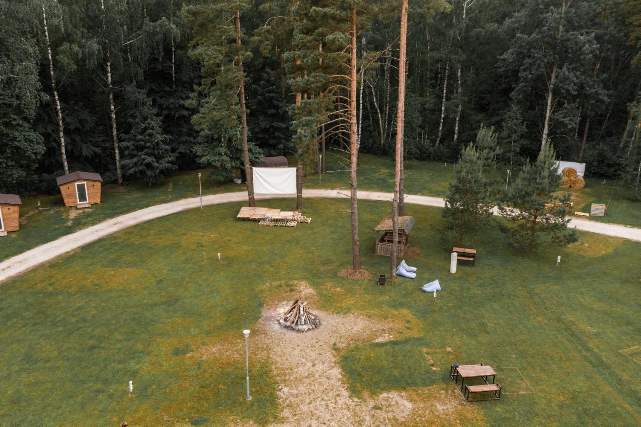 Camping & Camper Place Pasvalys Exteriör bild