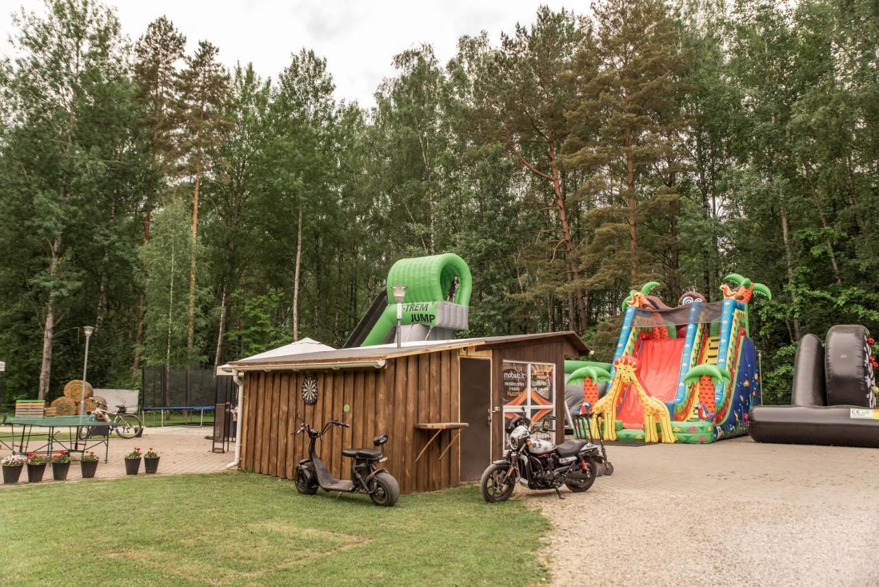 Camping & Camper Place Pasvalys Exteriör bild