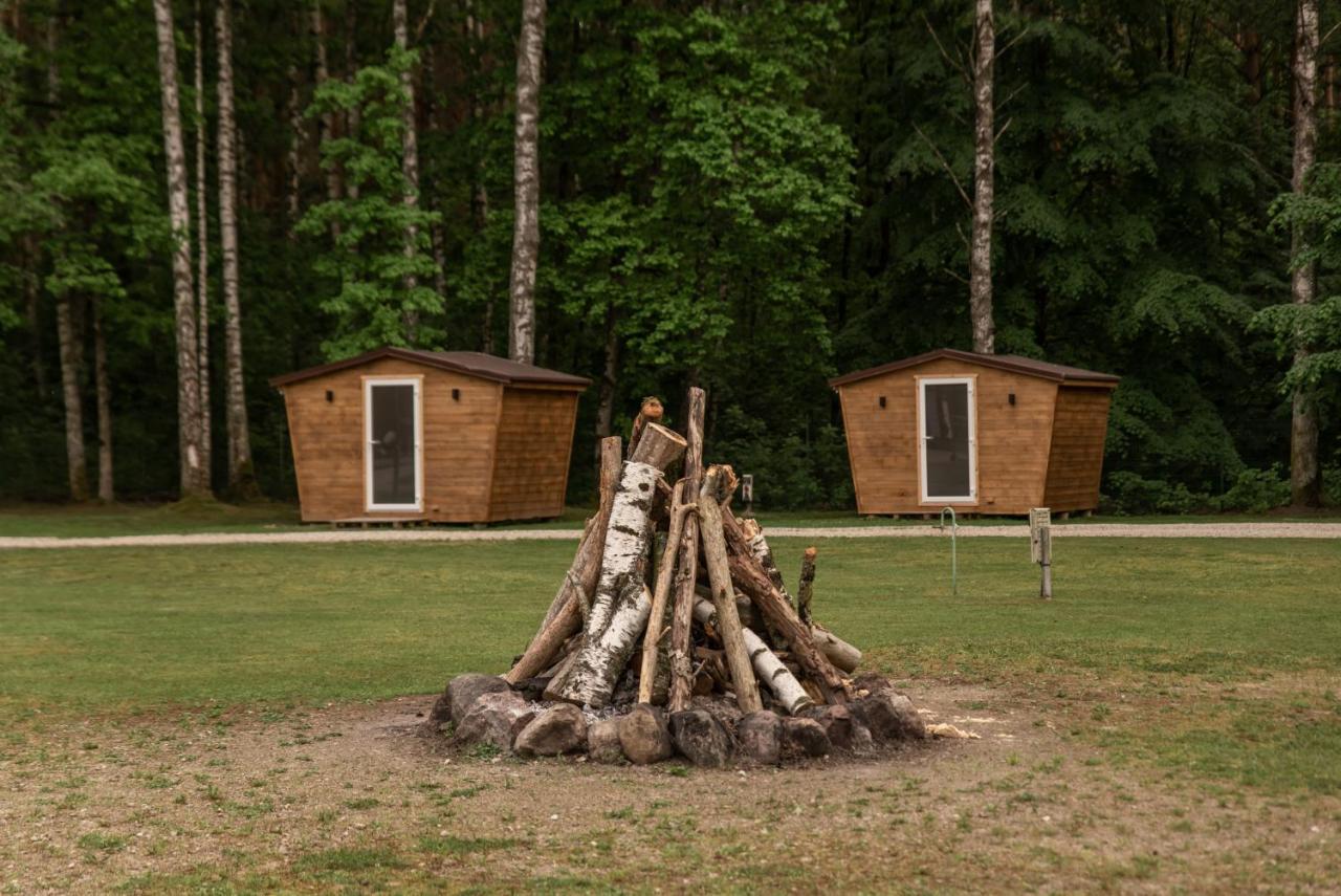 Camping & Camper Place Pasvalys Exteriör bild